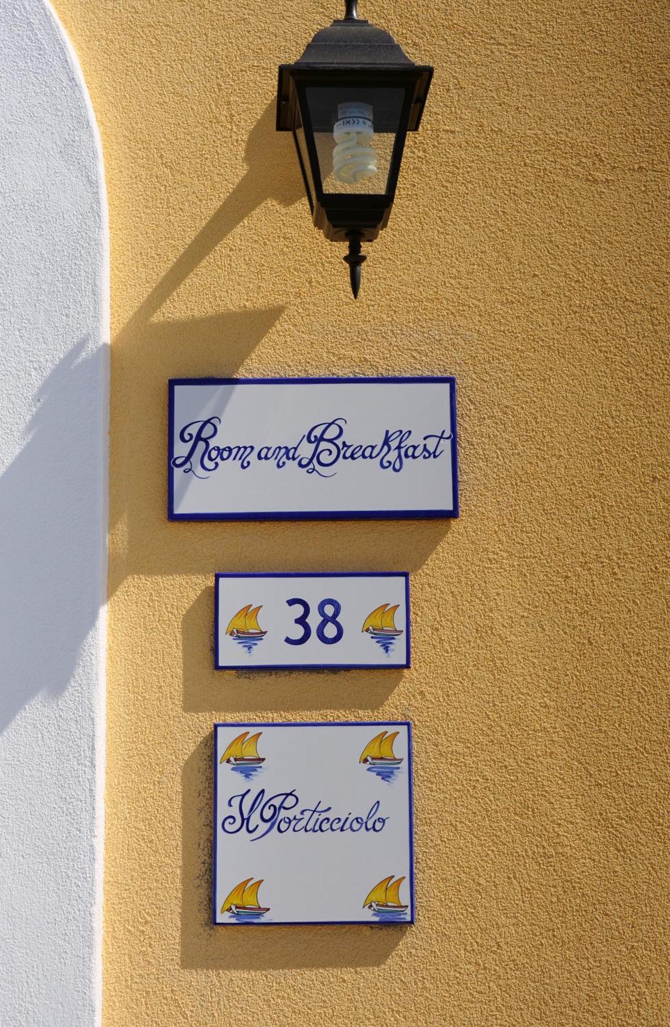 Il Porticciolo Di Amalfi